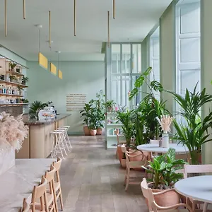 4* Hotell Eden Locke